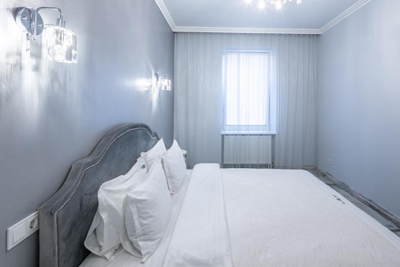 Apartamento Romari Вічева 1 Leópolis Exterior foto